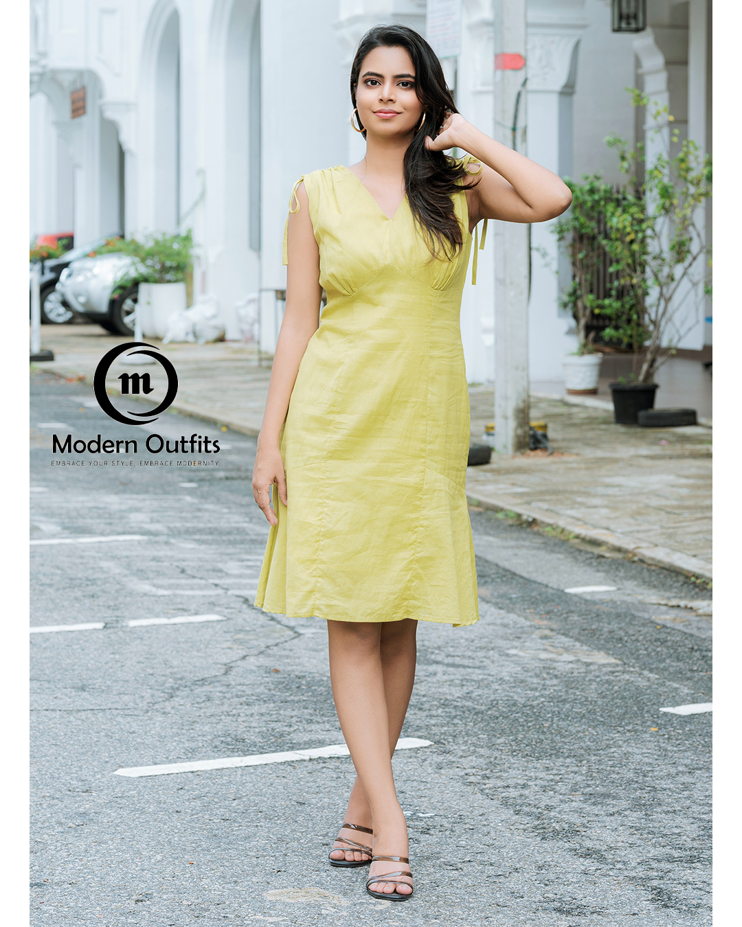 Taali Shoulder Ruched Midi Dress