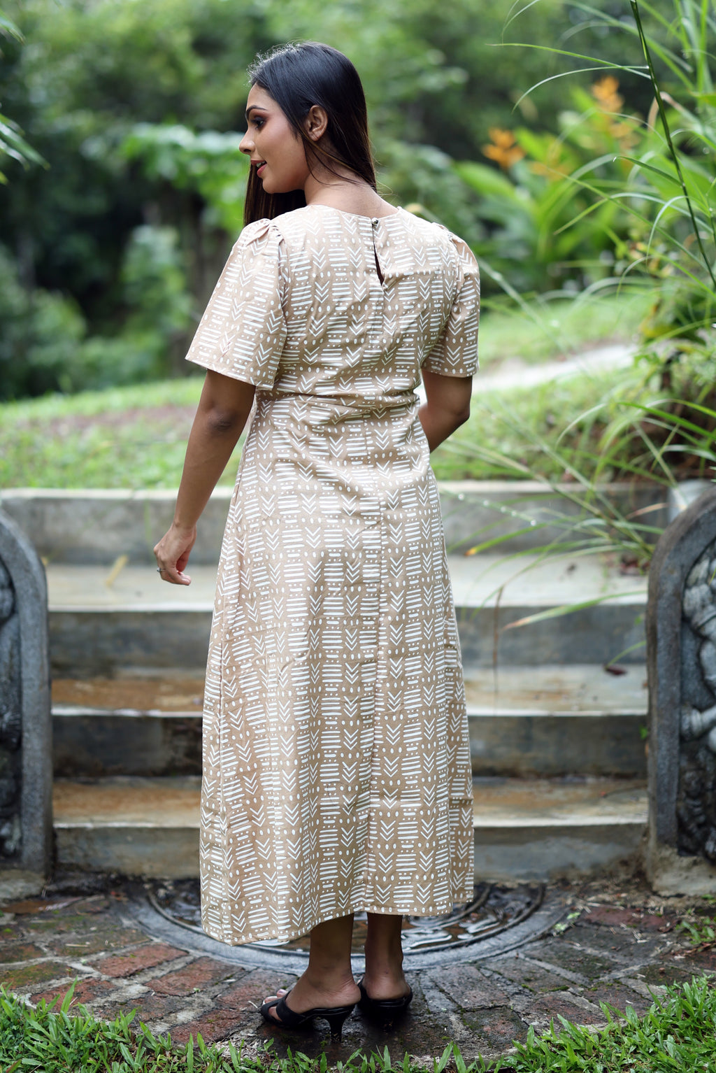 Aalia Round V Flayed Dress